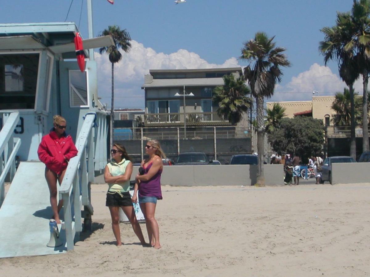 Ocean Front Vortex Female Hostel Private Rooms Free Bikes ロサンゼルス エクステリア 写真